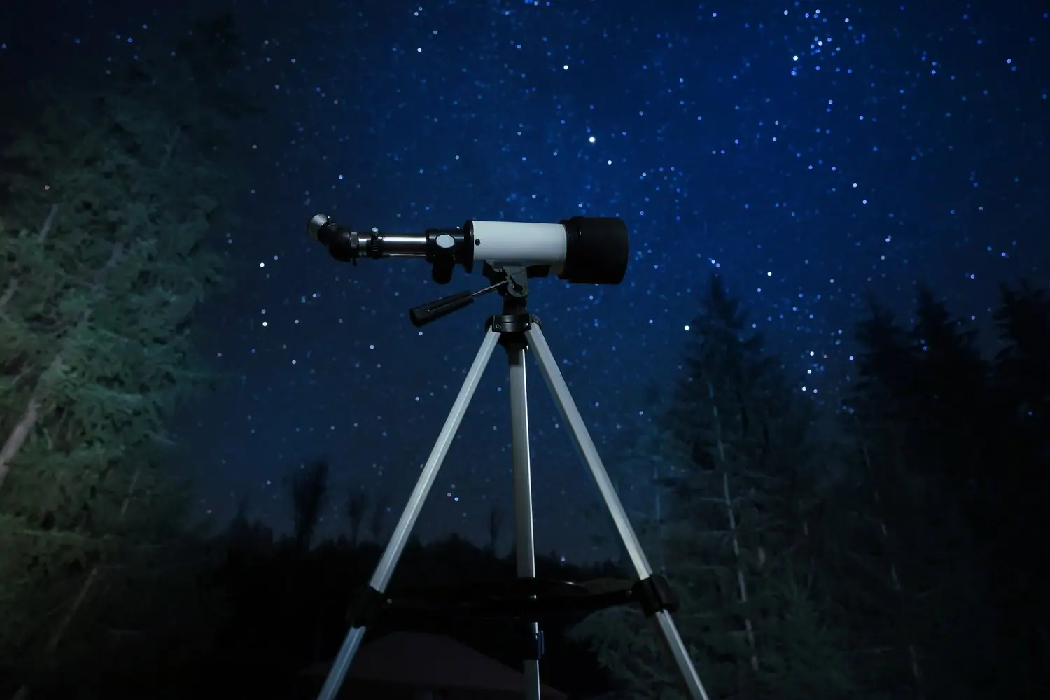 Jak zacząć przygodę z astronomią amatorską? Wybór pierwszego teleskopu
